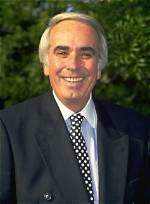 Tom Snyder Net Worth