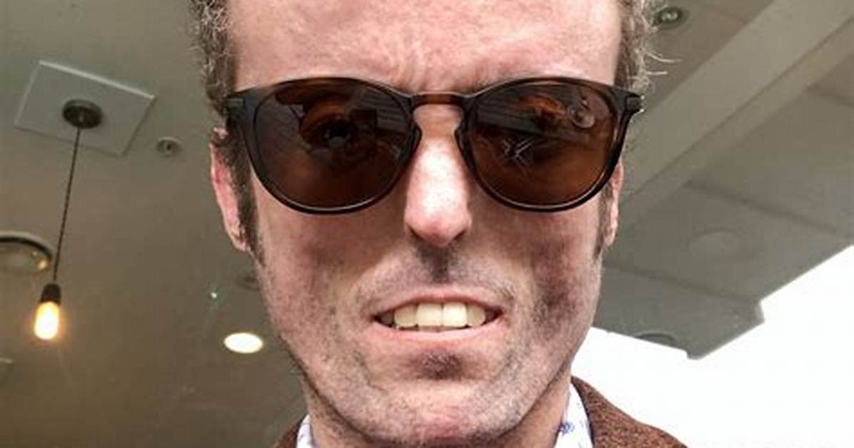 Tom Staniford Net Worth