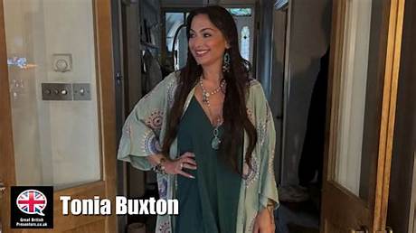 Tonia Buxton Net Worth