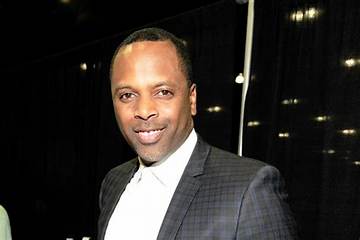 Toure Roberts Net Worth