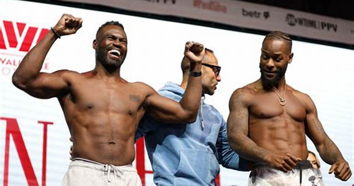 Uriah Hall Net Worth