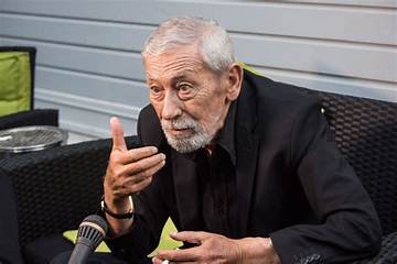 Vakhtang Kikabidze Net Worth