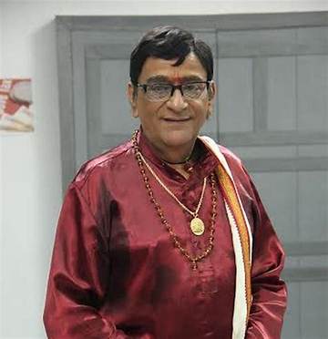 Venniradai Moorthy Net Worth