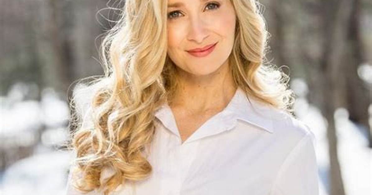 Whitney Bowe Net Worth