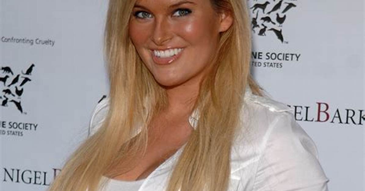 Whitney Thompson Net Worth
