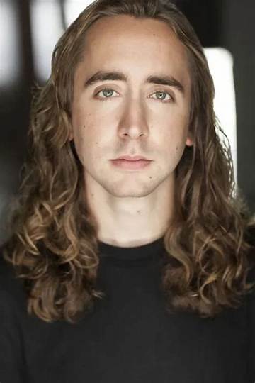 Zachary Gibson Smith Net Worth