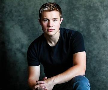 Zayne Emory Net Worth