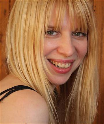 Zelda Tinska Net Worth
