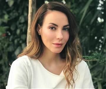 Zeynep Koltuk Net Worth